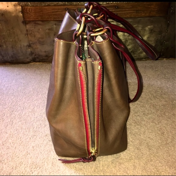 Dooney & Bourke NWOT Florentine Large Zip Barlow - Picture 7 of 13